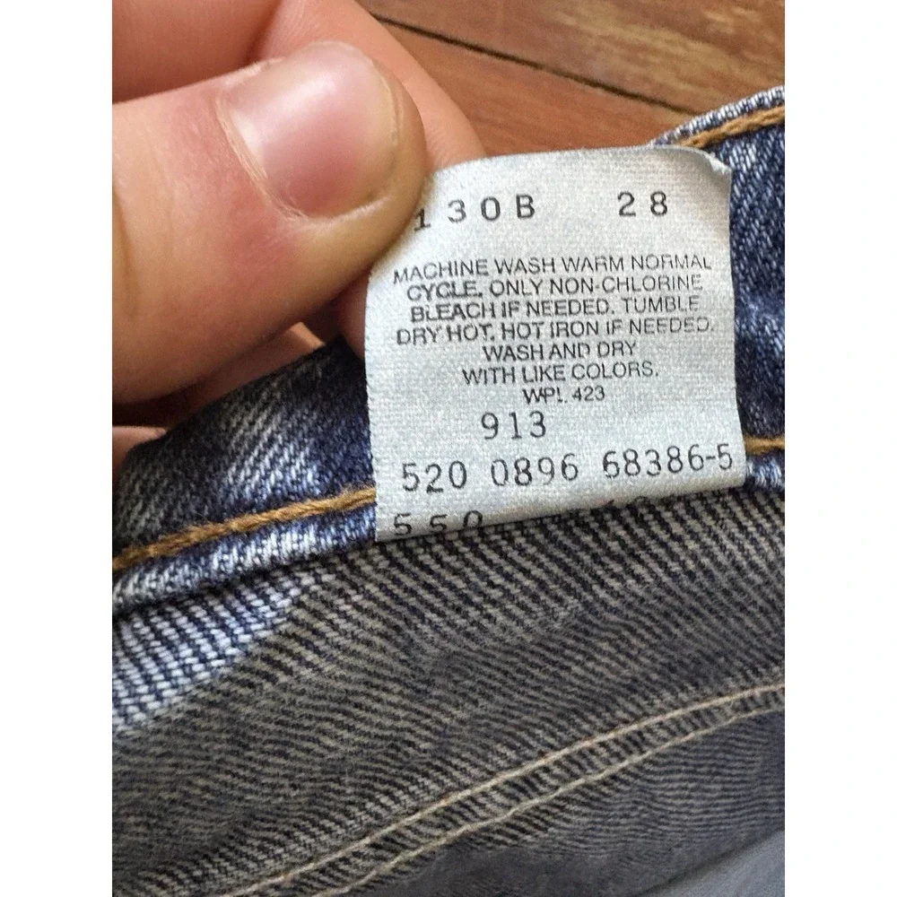 Vintage Levis 550 Jeans Men's 38 x 34  Blue Relaxed Fit Y2K 90s Grunge